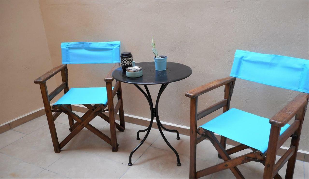 Elegant And Comfortable Apartment In The City Center Ermoupoli Exteriör bild